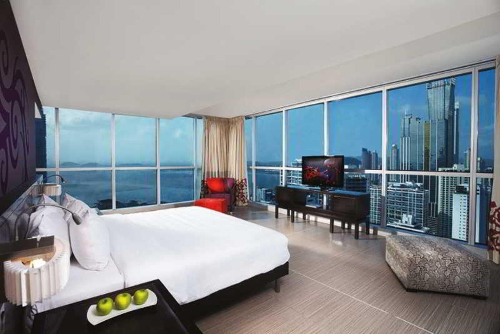 Hotel Megapolis