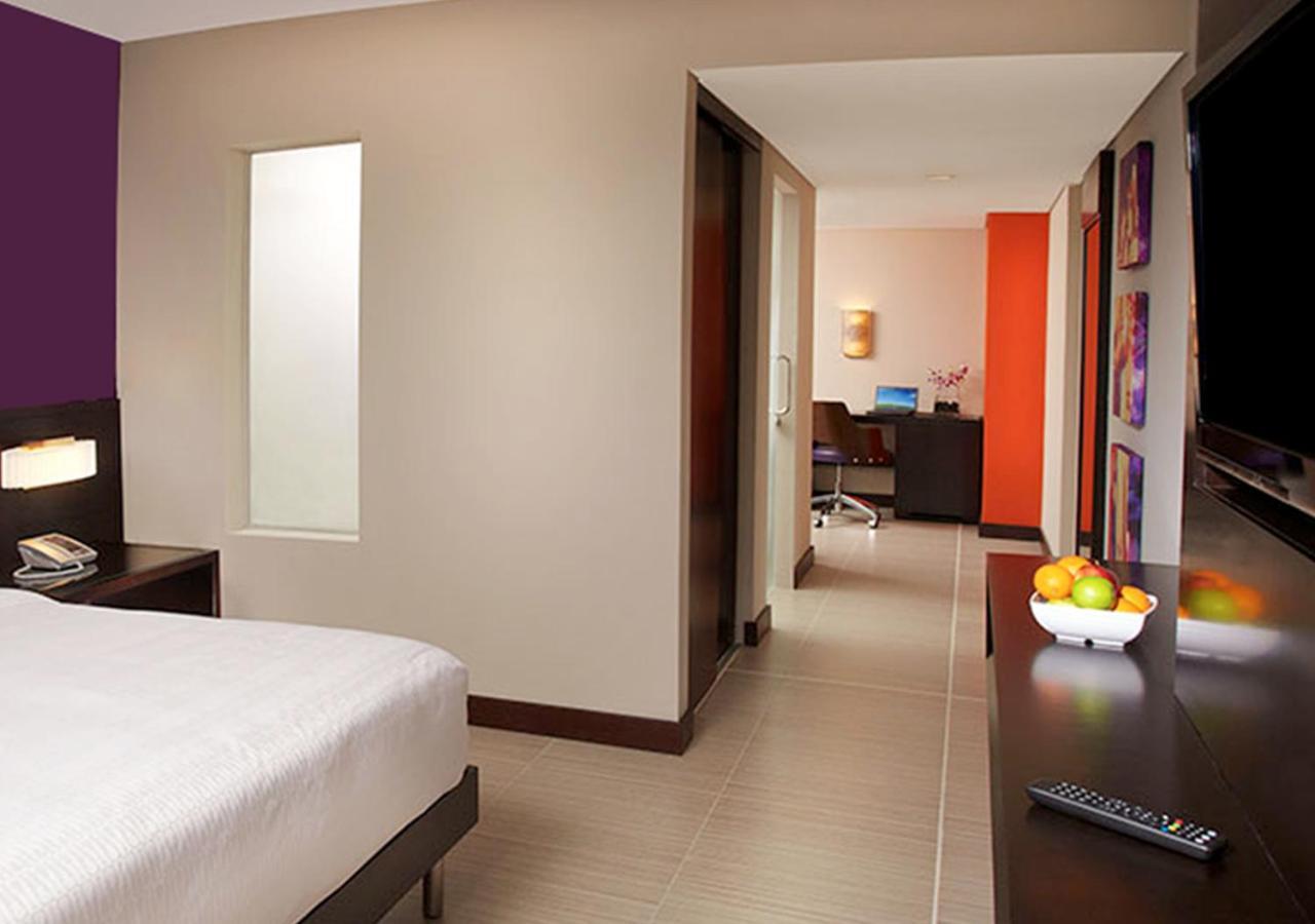 Megapolis Hotel