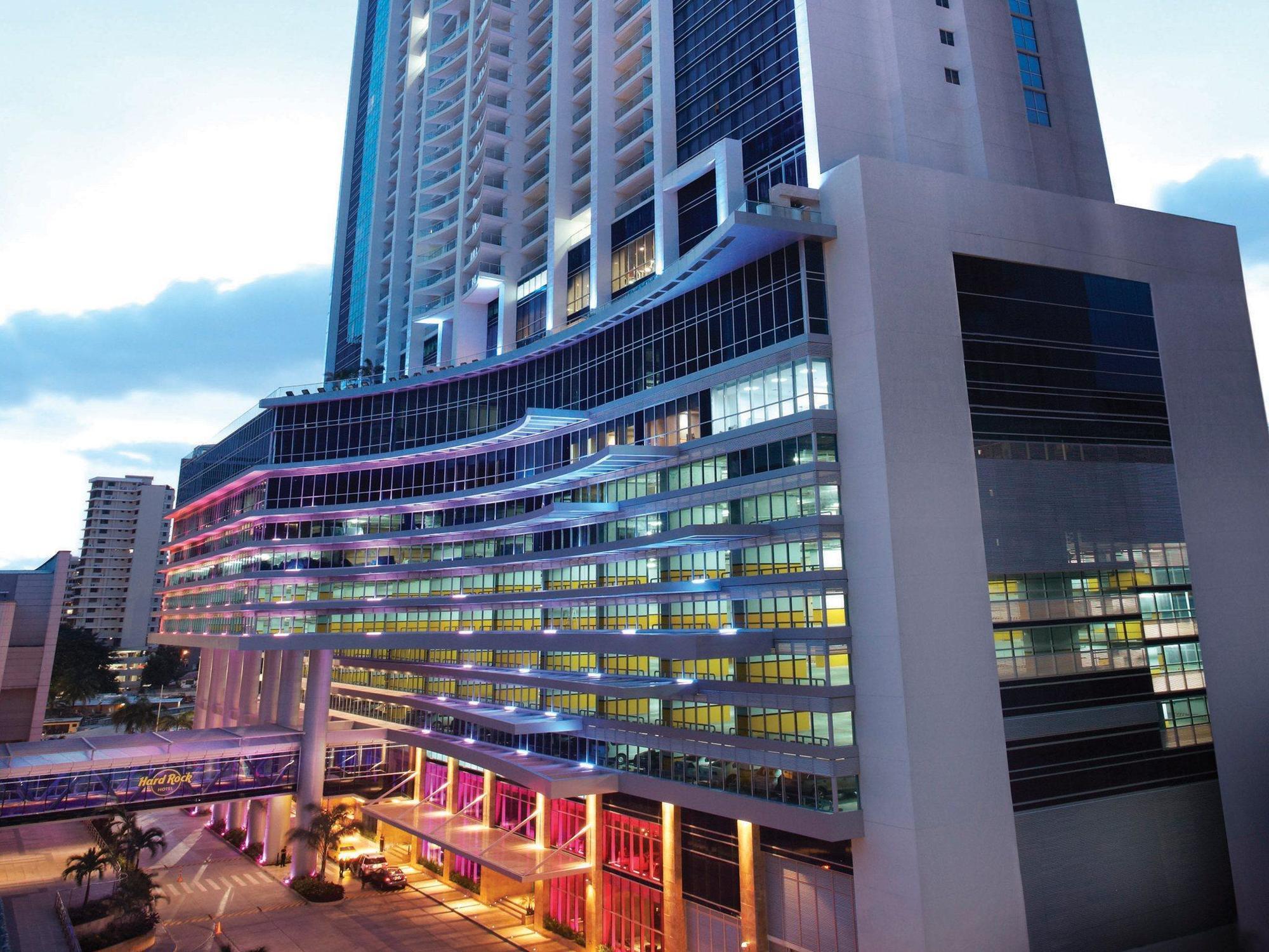 Megapolis Hotel 5*